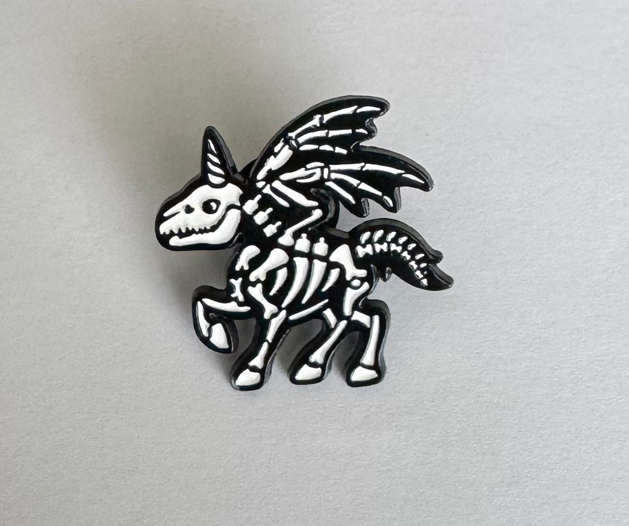 Skull Pins